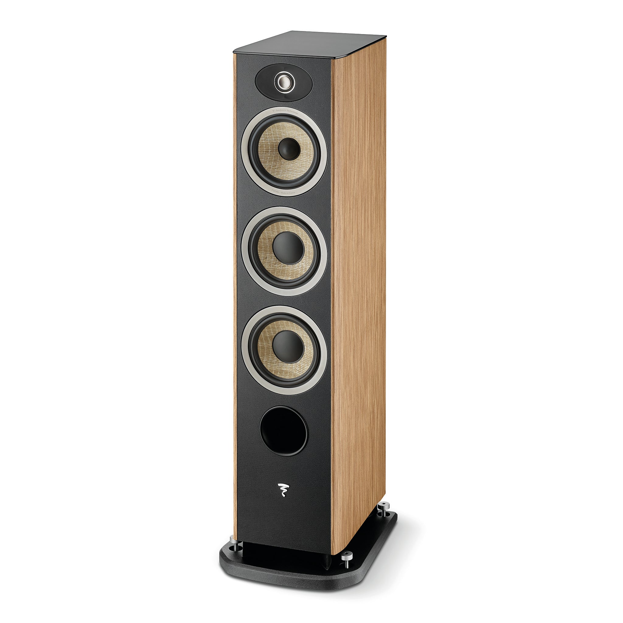 ARIA_N2_Walnut_34_Face.jpg